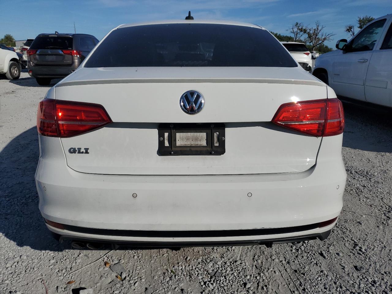 VOLKSWAGEN JETTA GLI