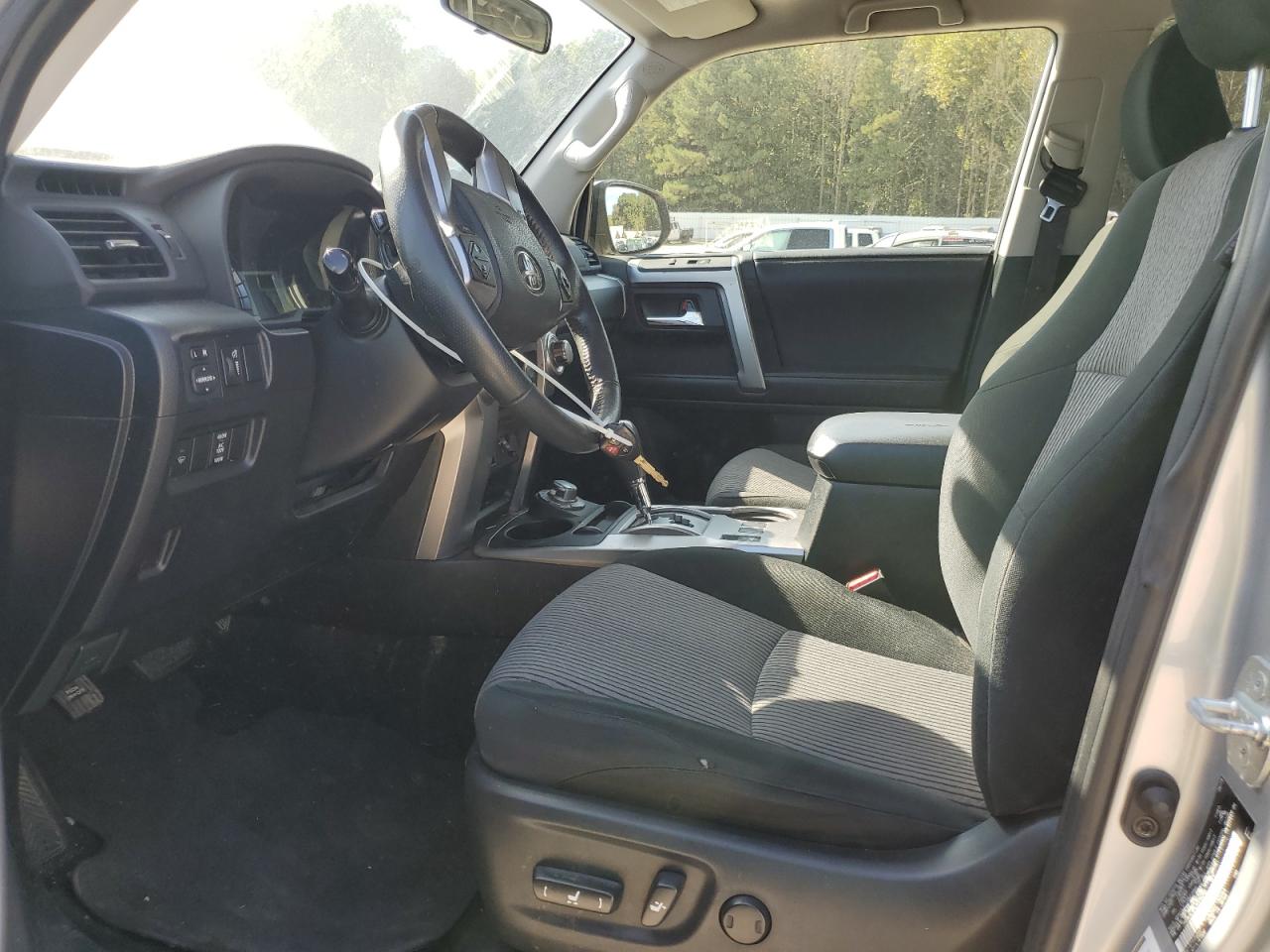 TOYOTA 4RUNNER SR5/SR5 PREMIUM