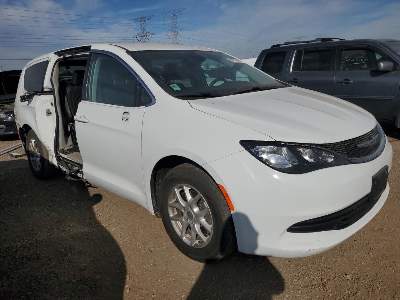 CHRYSLER PACIFICA TOURING