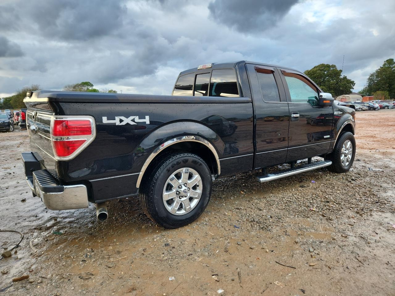 FORD F-150 SUPER CAB