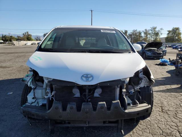 2014 TOYOTA SIENNA XLE #3290179256
