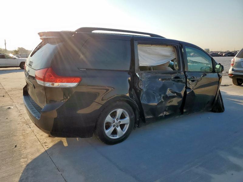 2014 TOYOTA SIENNA LE #3305681735