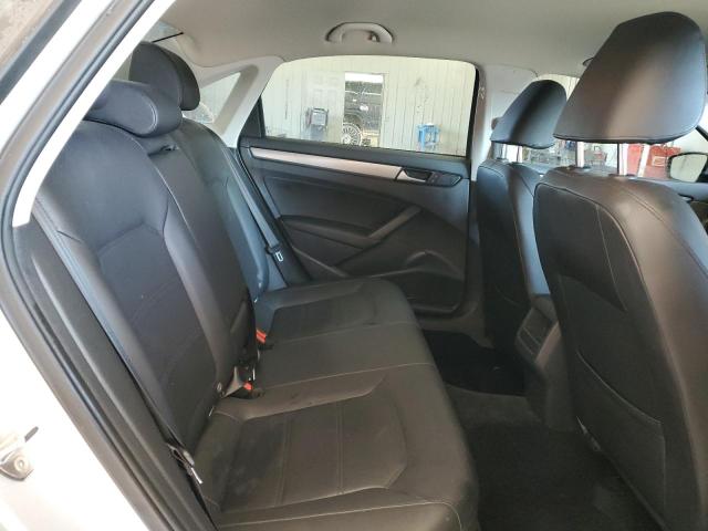 2015 VOLKSWAGEN PASSAT S - 1VWAT7A3XFC104285