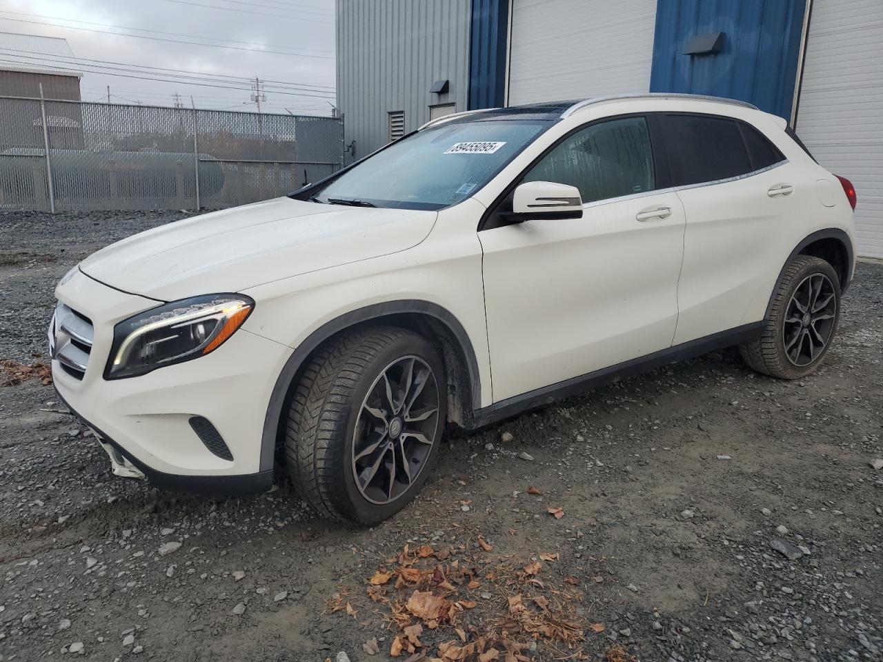 MERCEDES-BENZ GLA-CLASS 250 4MATIC