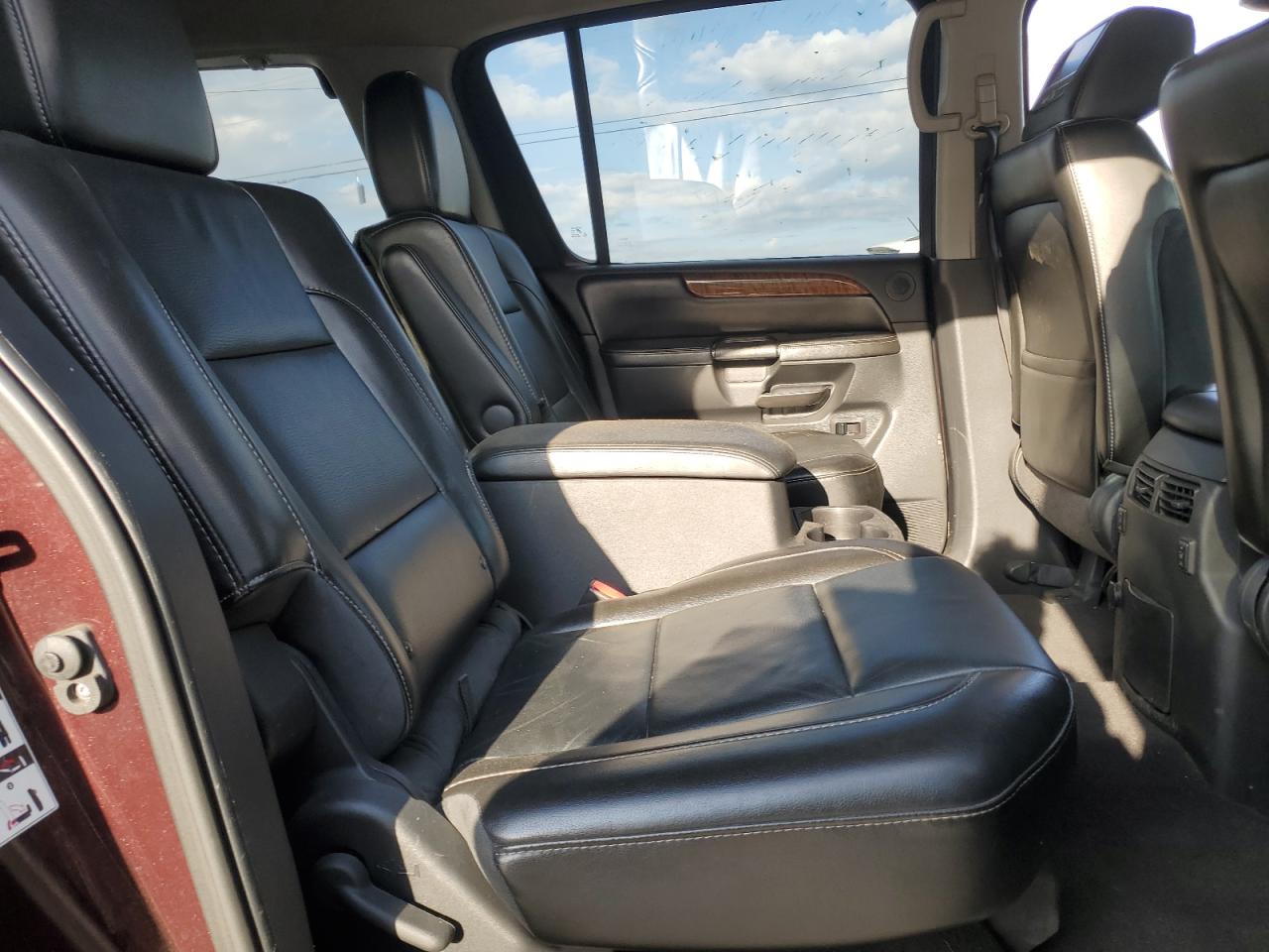 NISSAN ARMADA PLATINUM