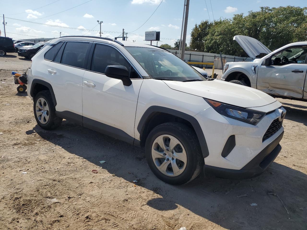 TOYOTA RAV4 LE