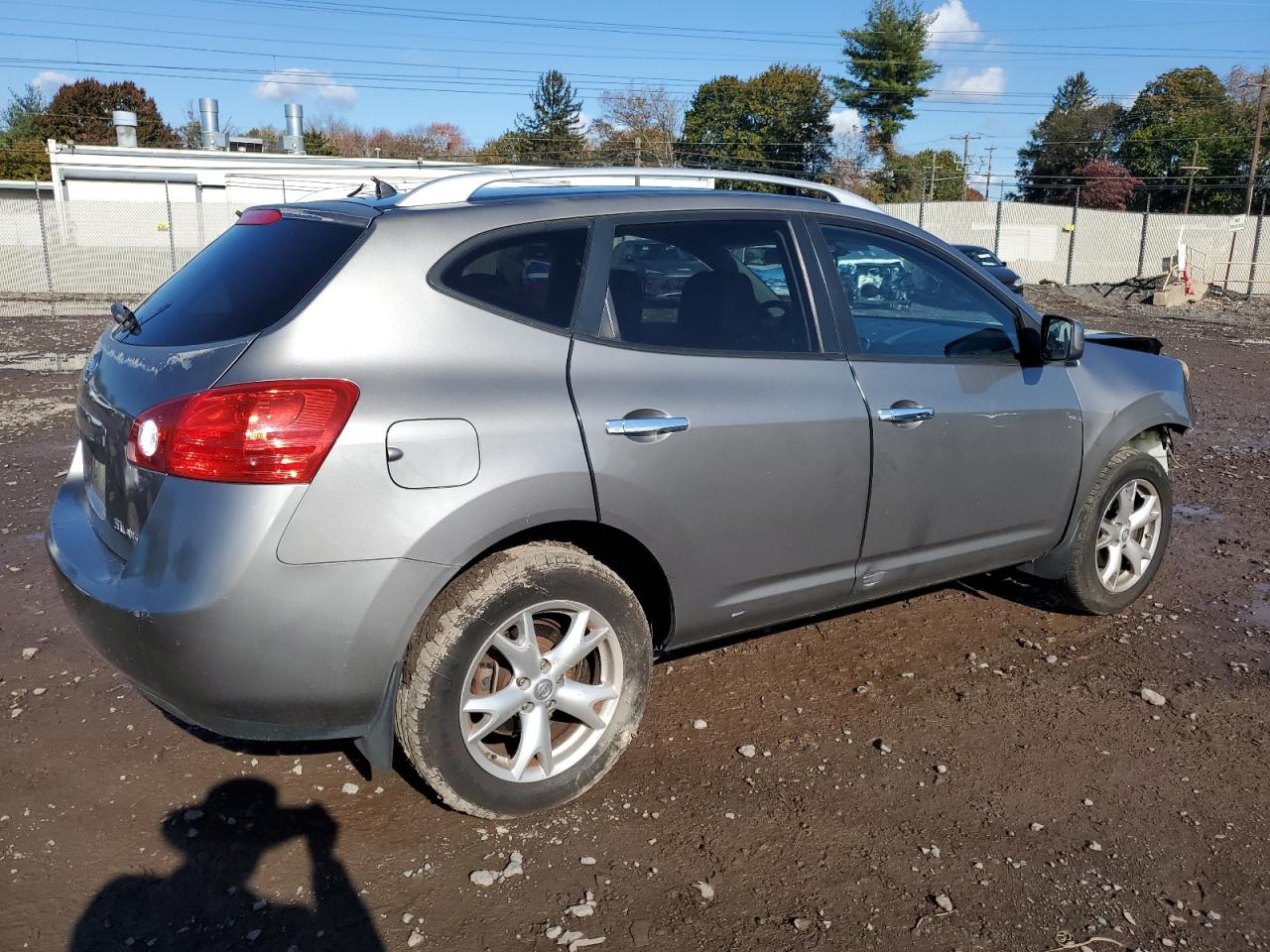 NISSAN ROGUE S