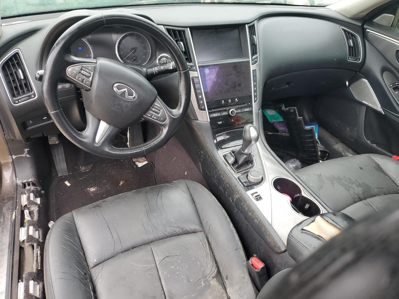 INFINITI Q50 PREMIUM