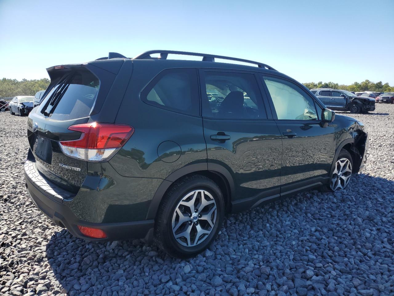 SUBARU FORESTER PREMIUM