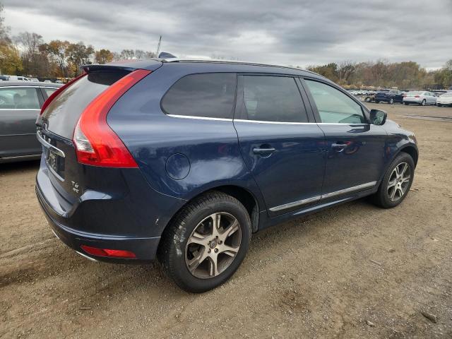 2015 VOLVO XC60 T6 PR YV4902RK3F2665590