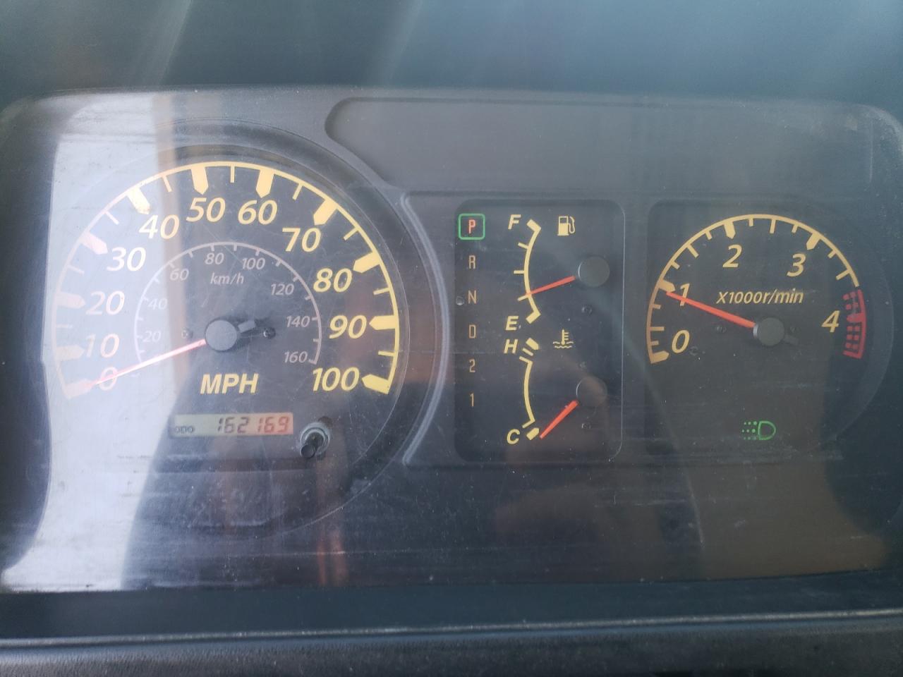 Lot #3279536236 2006 ISUZU NQR