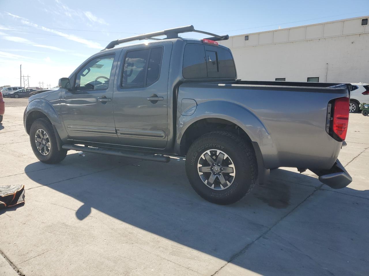 NISSAN FRONTIER S