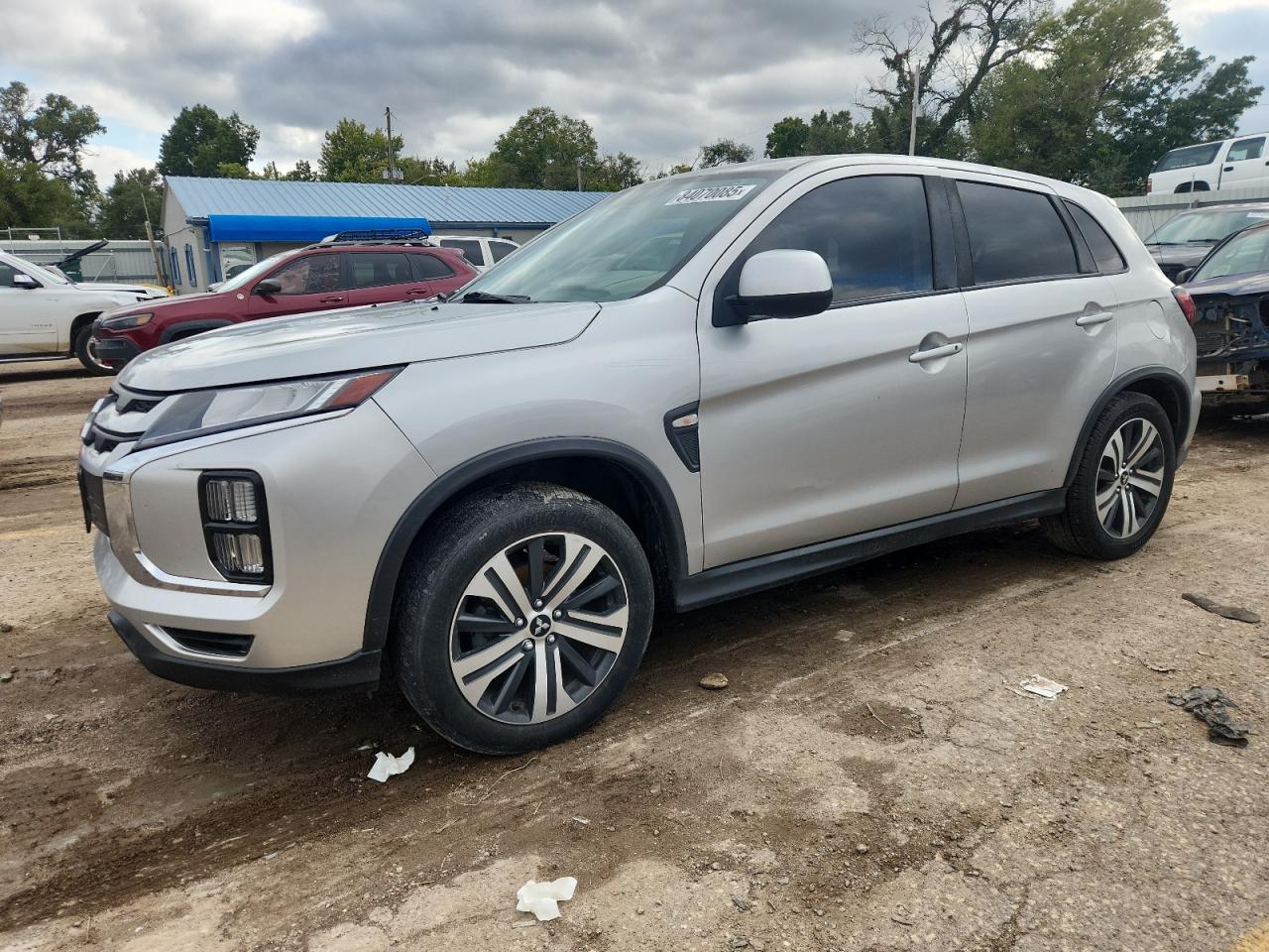 MITSUBISHI OUTLANDER ES