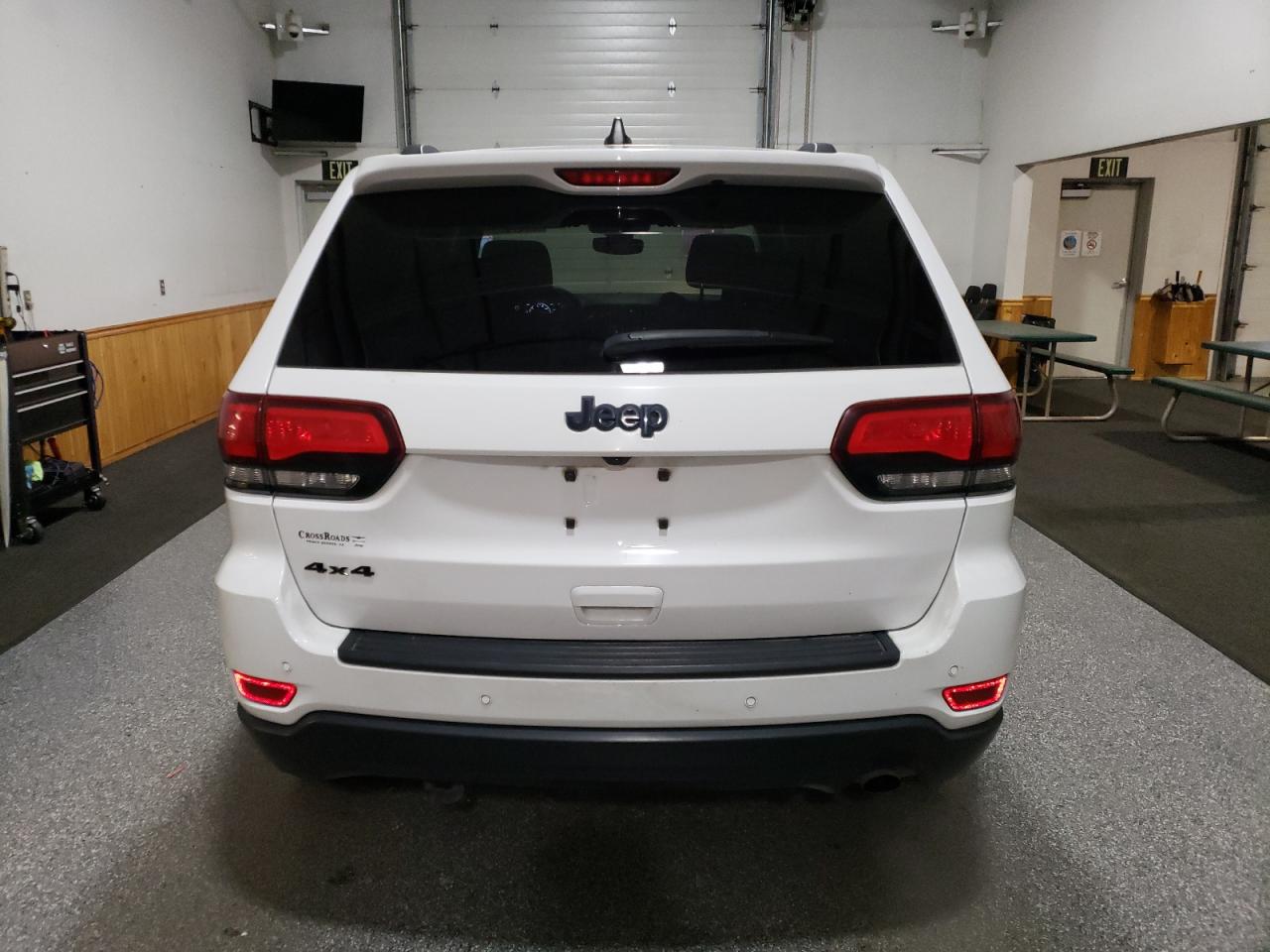 JEEP GRAND CHEROKEE LAREDO