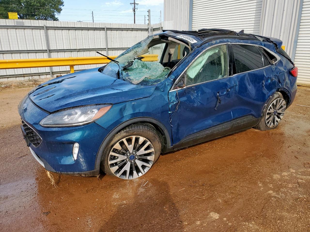 FORD ESCAPE TITANIUM