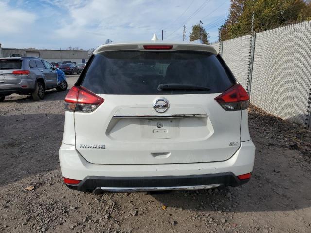 2017 NISSAN ROGUE S - KNMAT2MT3HP589107