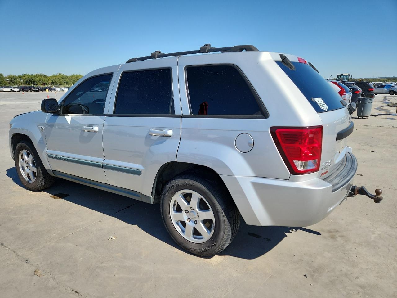 Lot #3271729682 2009 JEEP 4X4 LAREDO