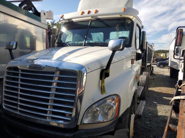 FREIGHTLINER CASCADIA