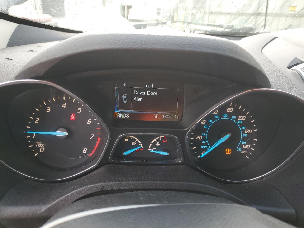 FORD ESCAPE TITANIUM