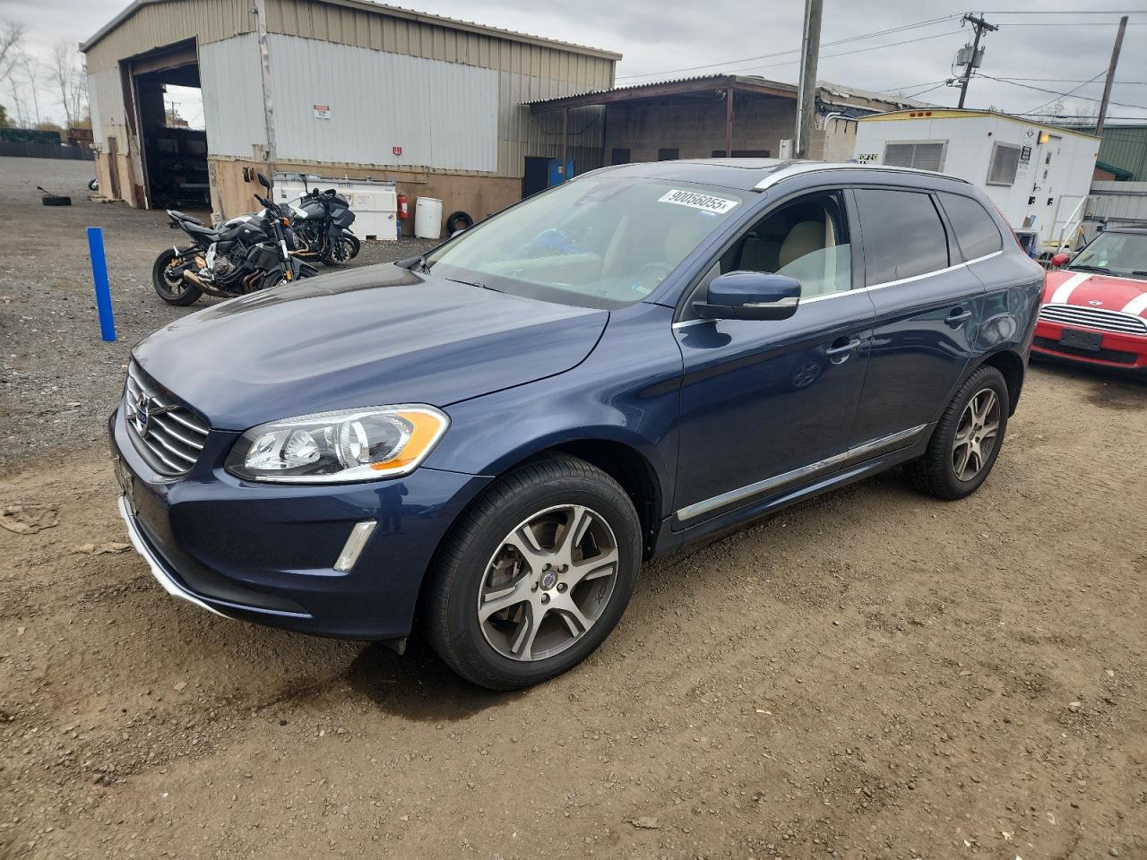 VOLVO XC60 T6 PREMIER