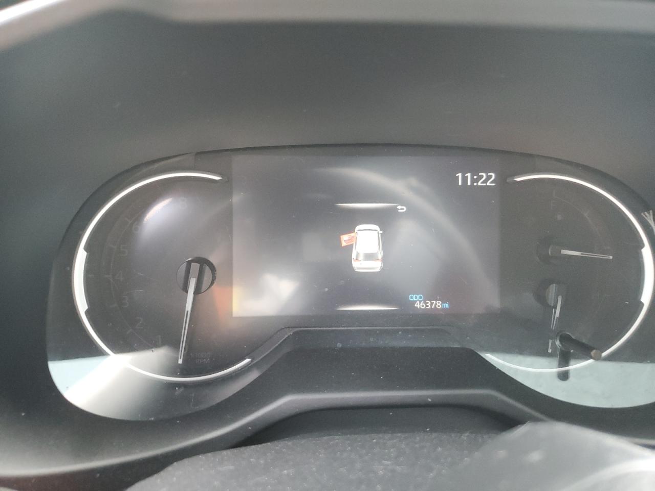 TOYOTA RAV4 XLE PREMIUM