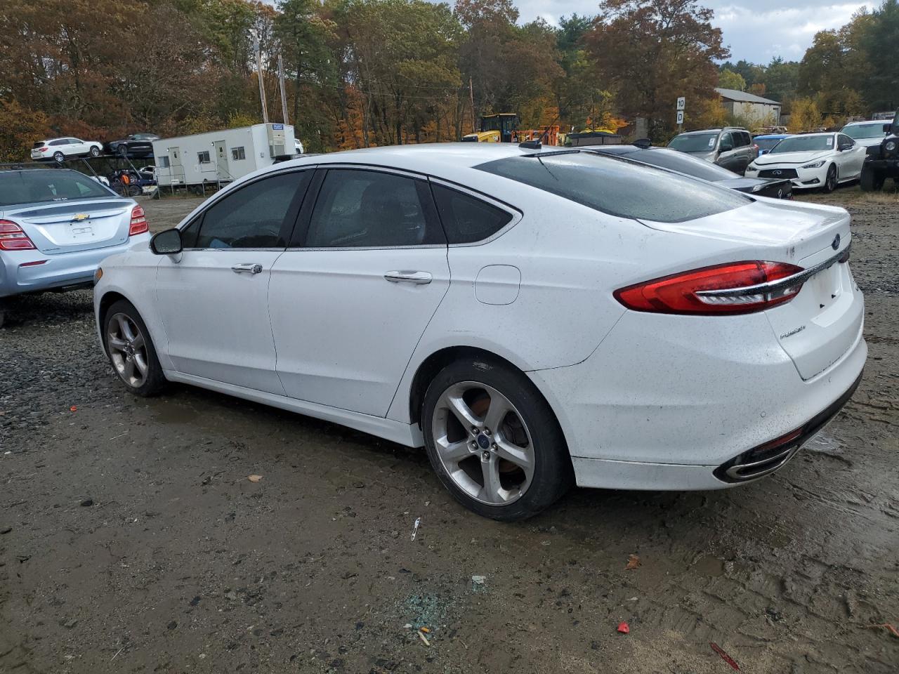 FORD FUSION SE