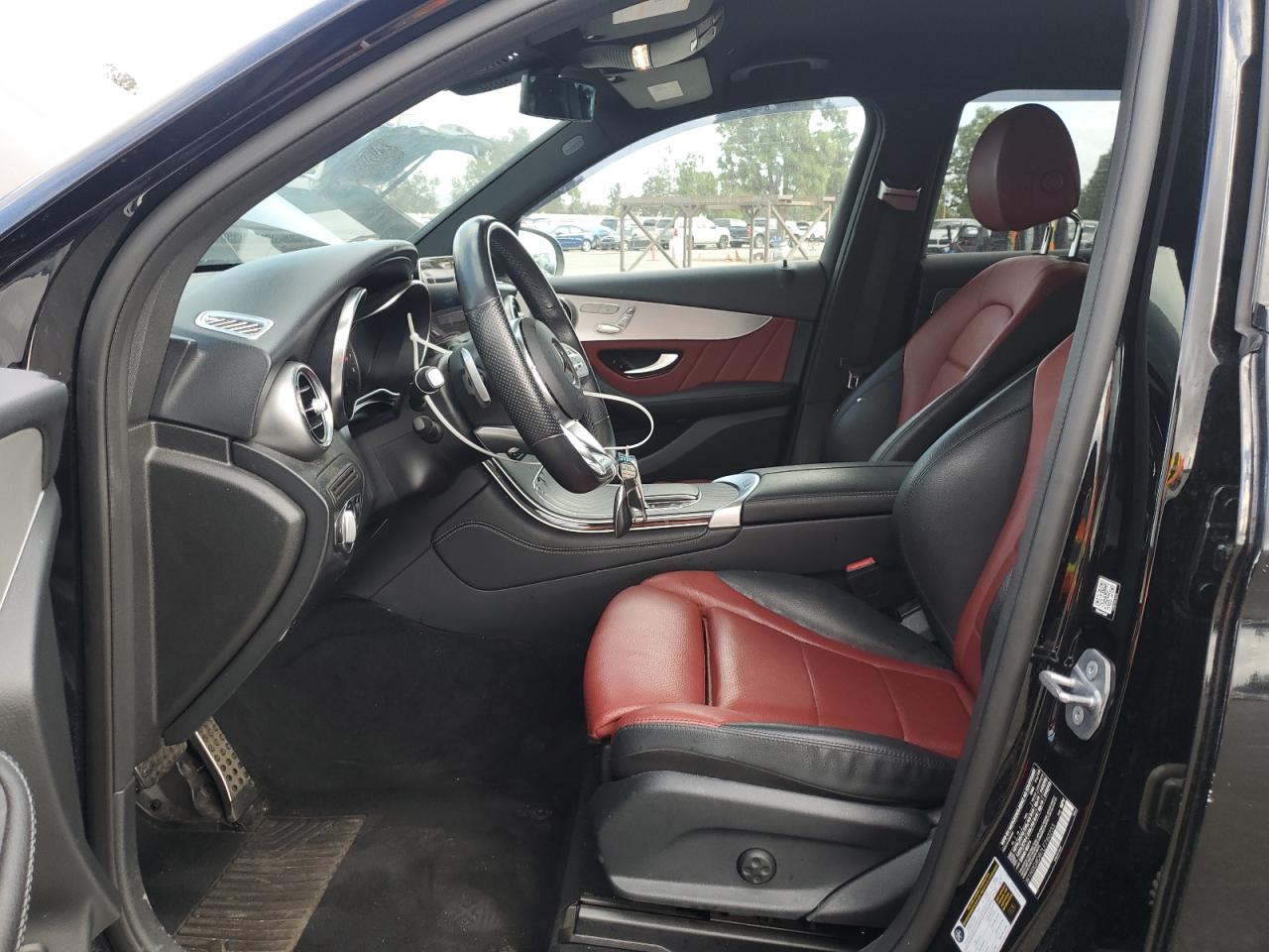 MERCEDES-BENZ GLC-CLASS 300