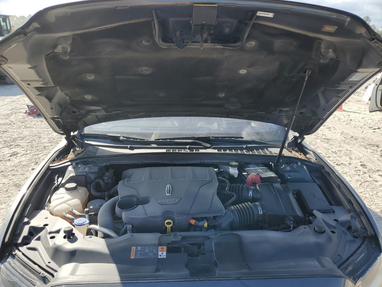 LINCOLN CONTINENTAL RESERVE