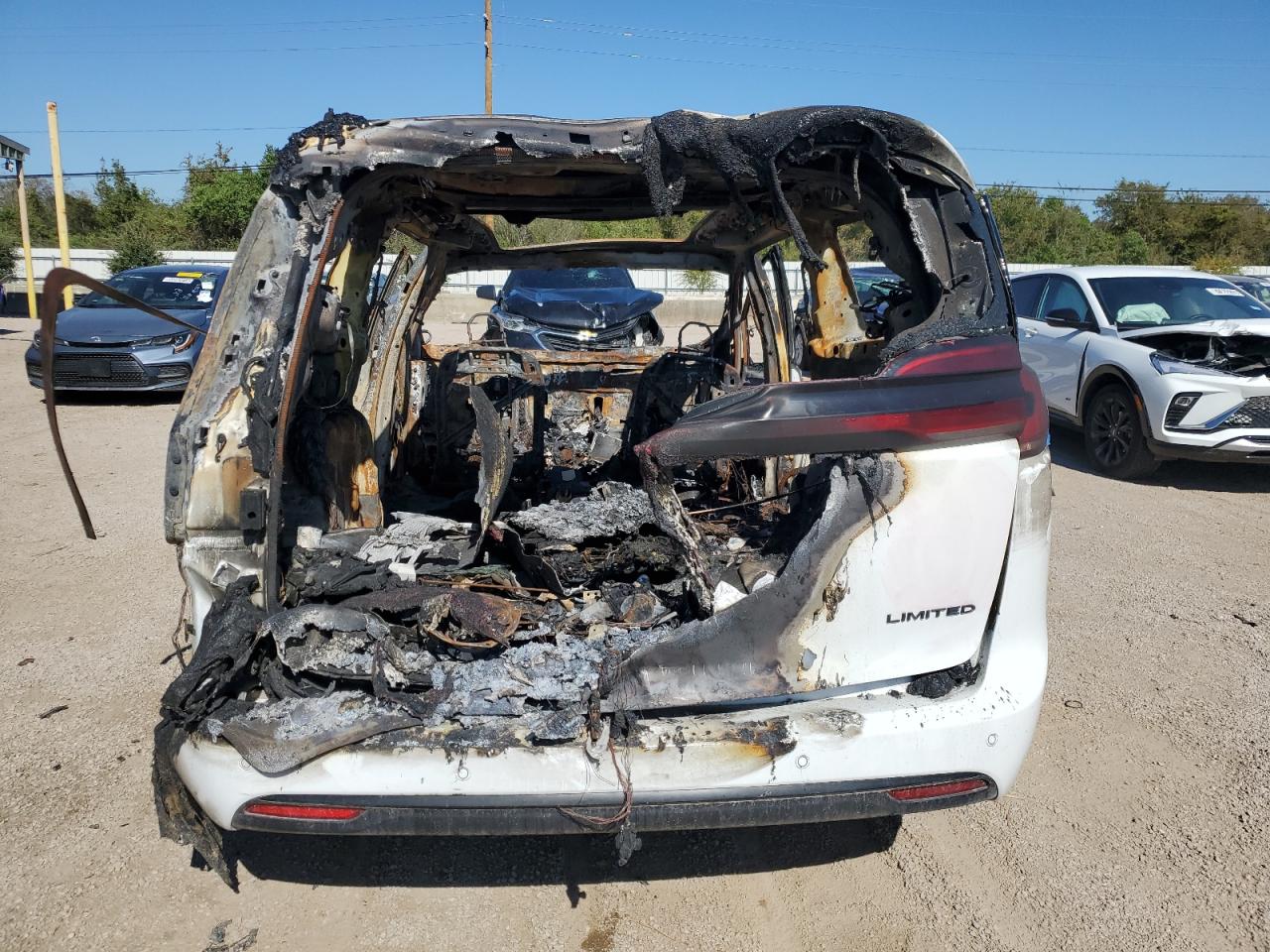 CHRYSLER PACIFICA LIMITED