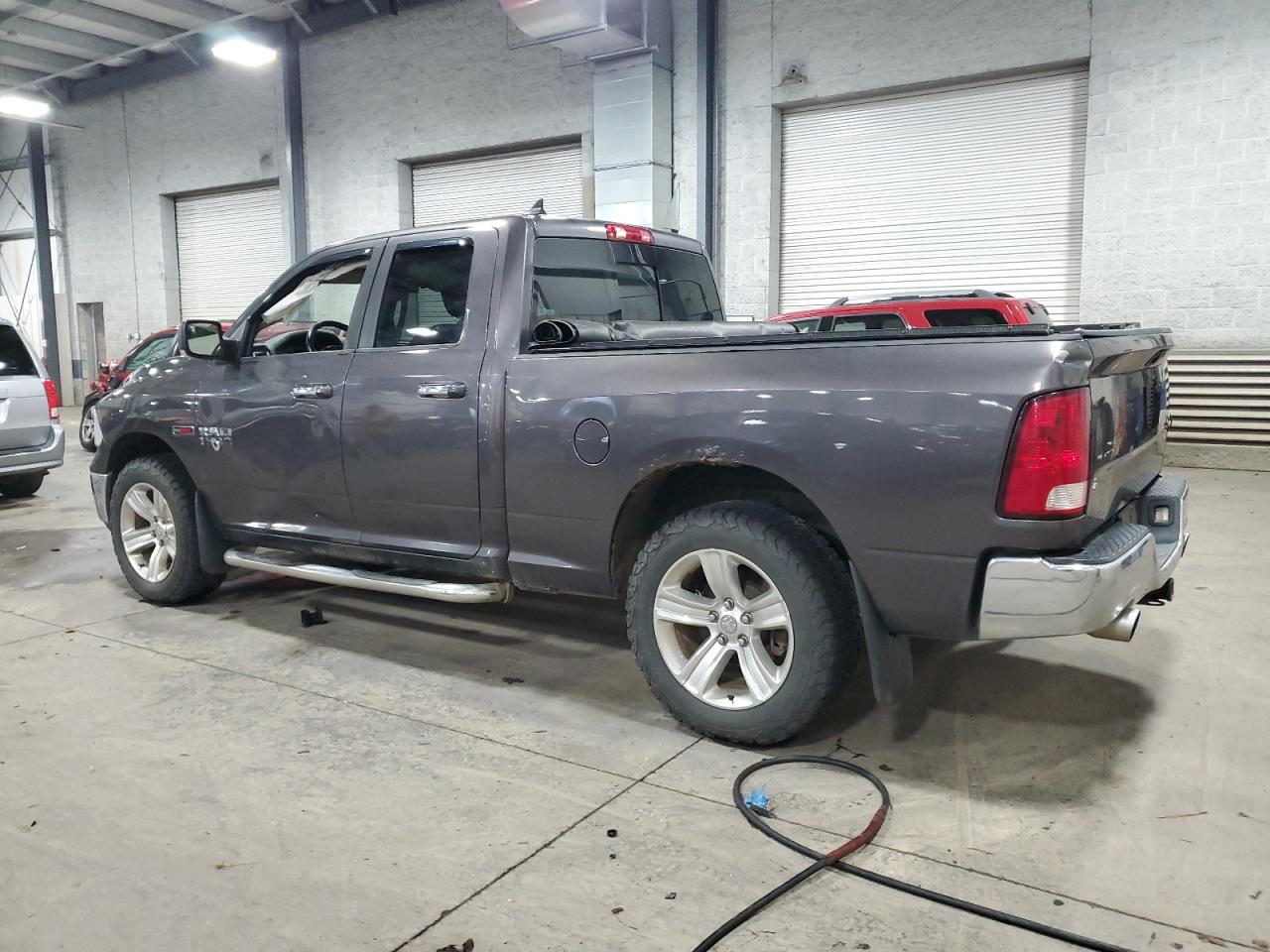 RAM 1500 SLT