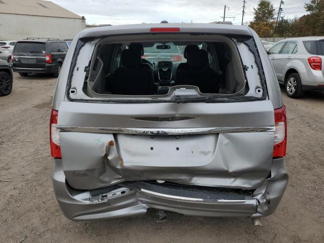 2016 CHRYSLER TOWN & COU - 2C4RC1BG5GR240708