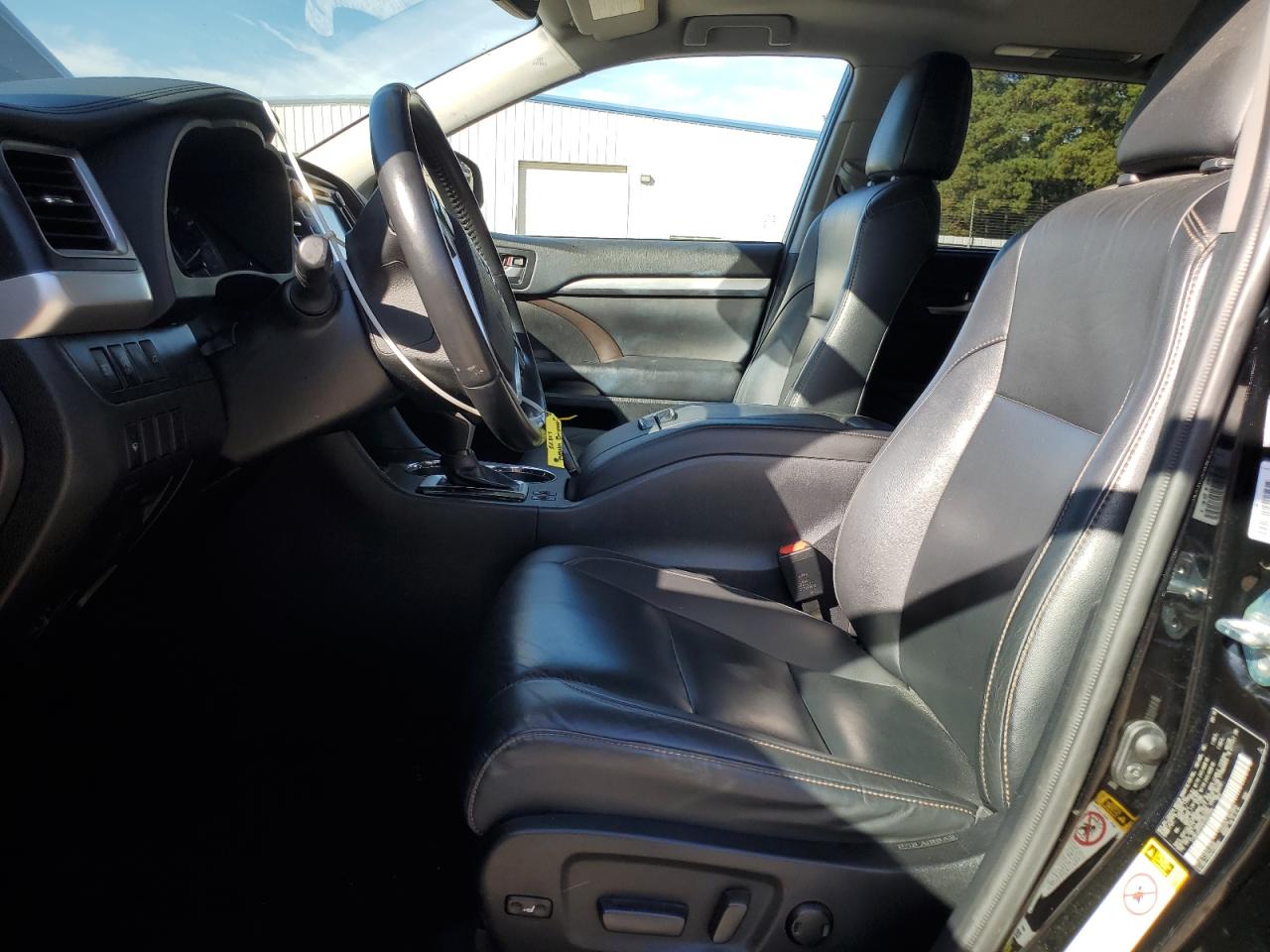 TOYOTA HIGHLANDER SE