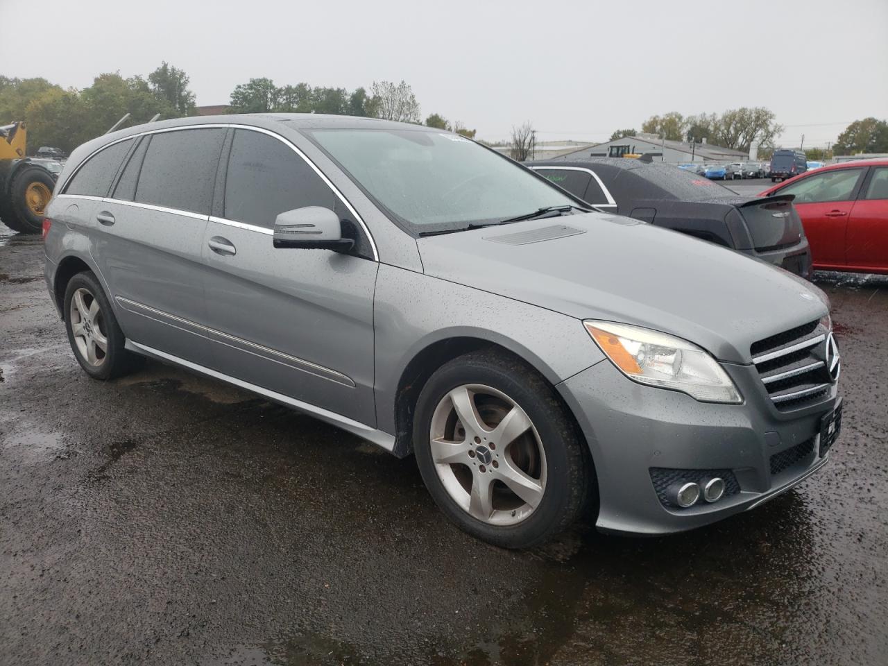 MERCEDES-BENZ R-CLASS 350 4MATIC