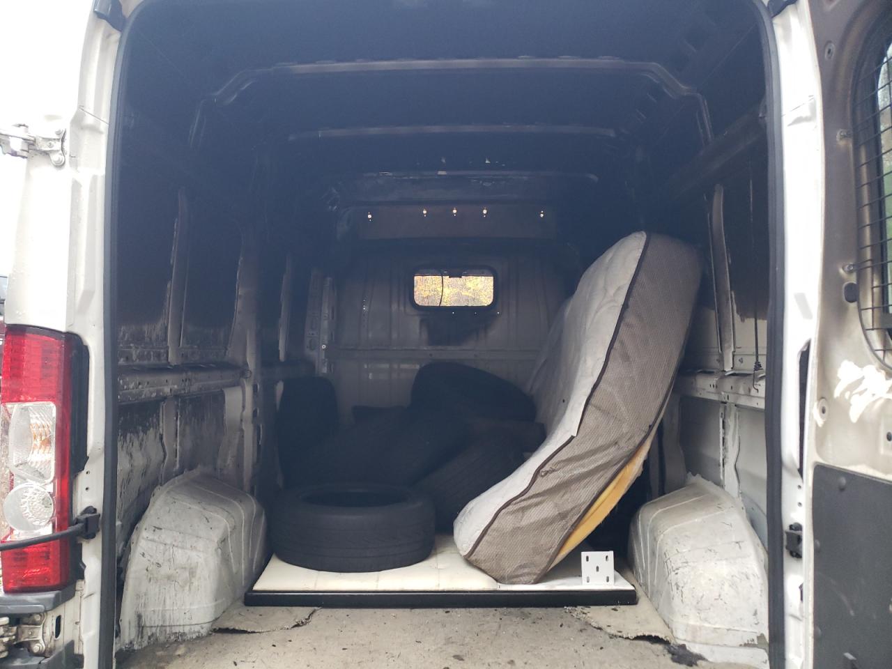 RAM PROMASTER 2500 HIGH