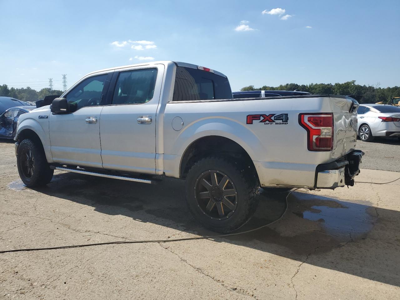 FORD F-150 SUPERCREW