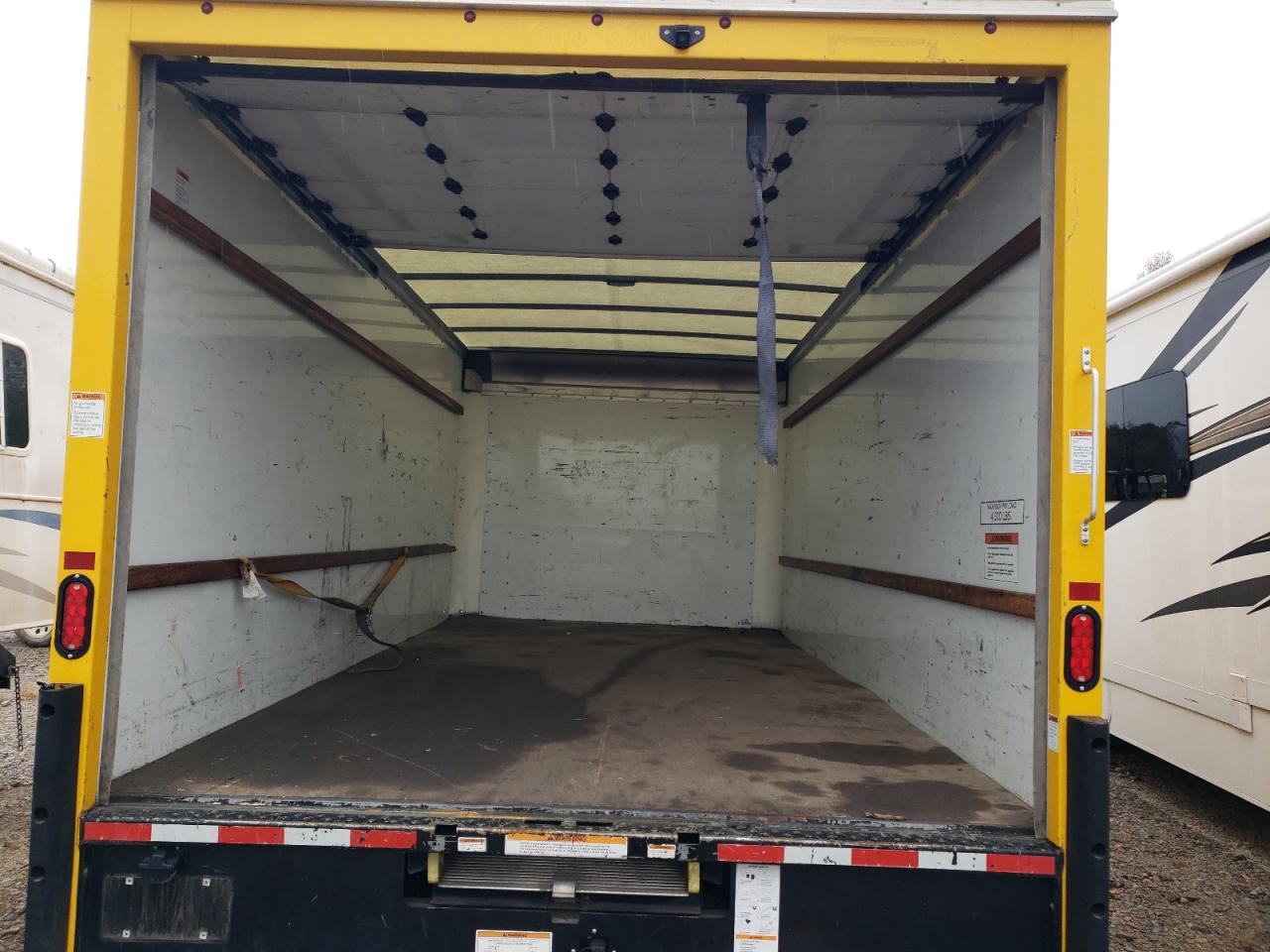 GMC SAVANA CUTAWAY G3500