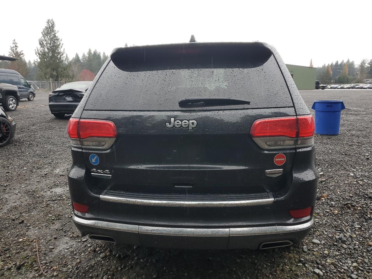 JEEP GRAND CHEROKEE SUMMIT