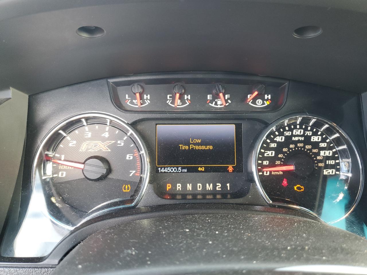 FORD F-150 SUPERCREW