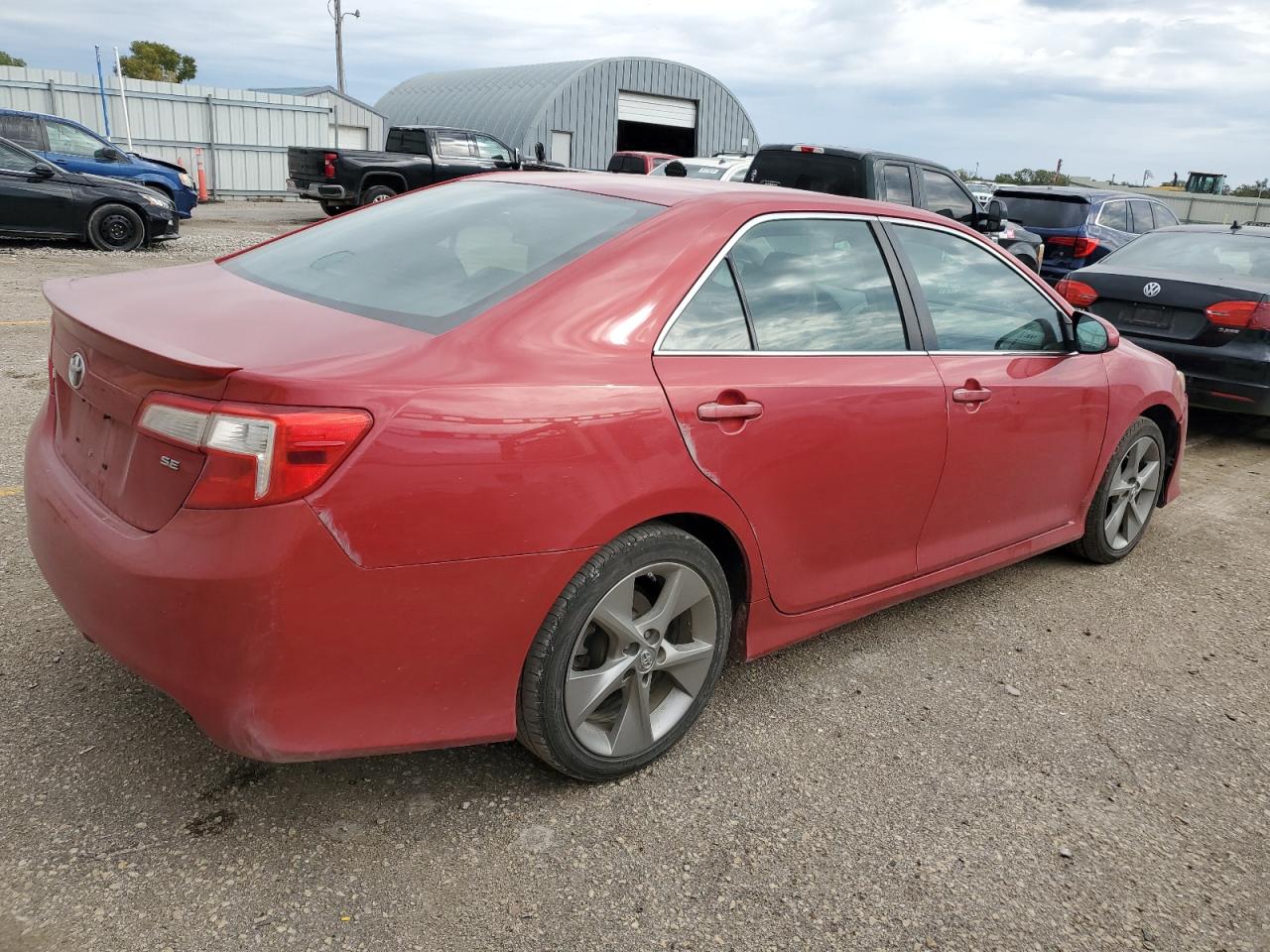 TOYOTA CAMRY L