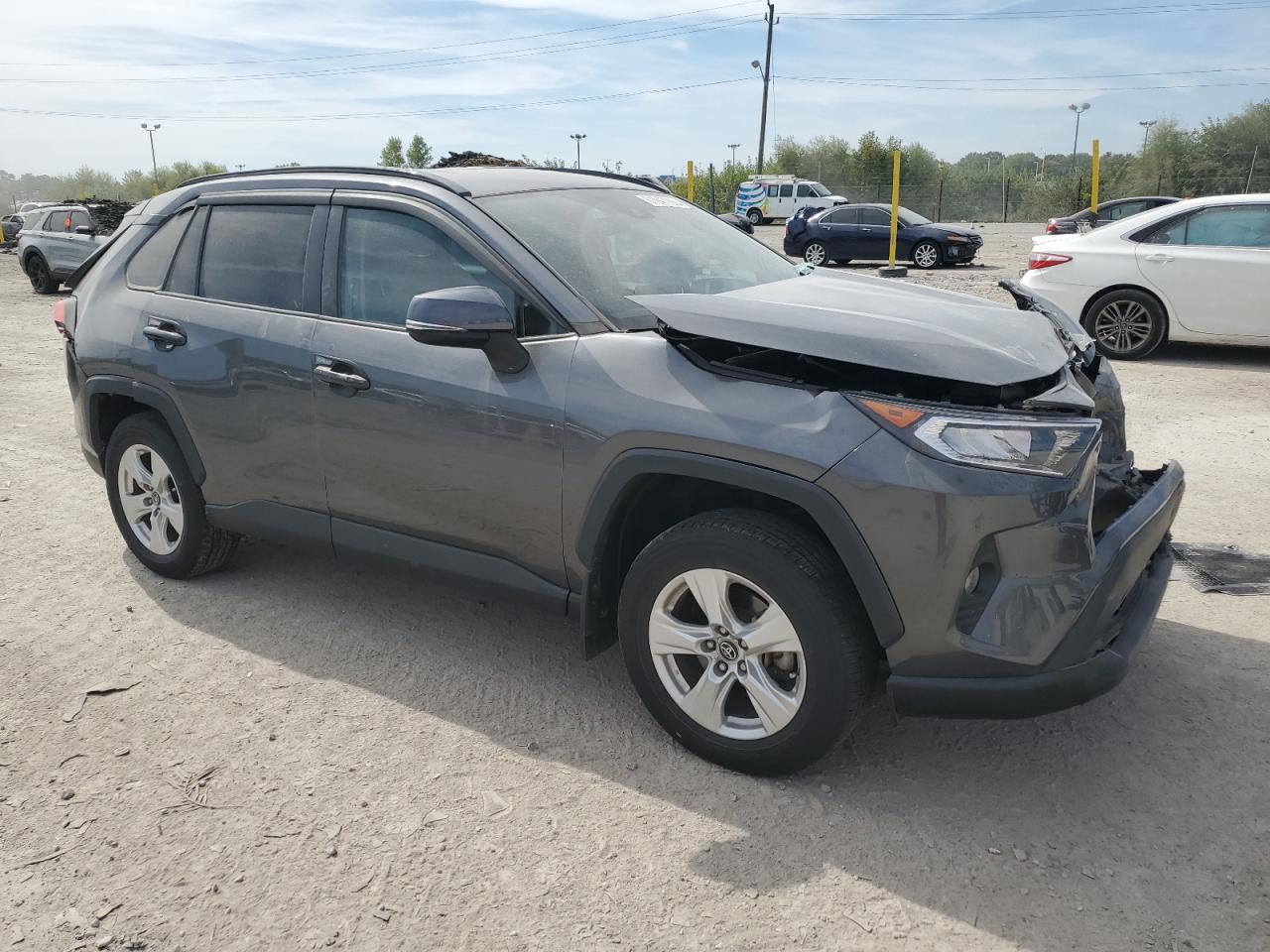 TOYOTA RAV4 XLE