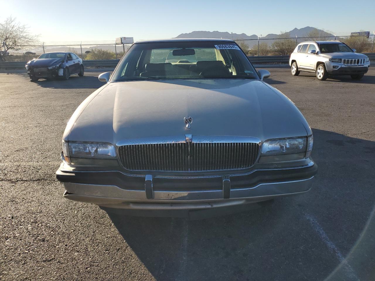 Lot #3287844106 1994 BUICK PARK AVENU