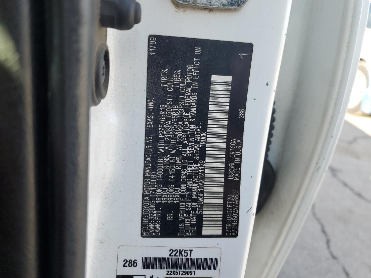 TOYOTA TUNDRA DOUBLE CAB SR5