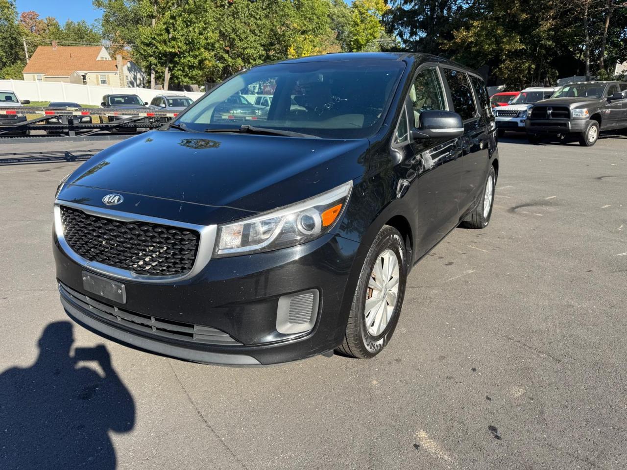 Lot #3260413595 2017 KIA SEDONA LX