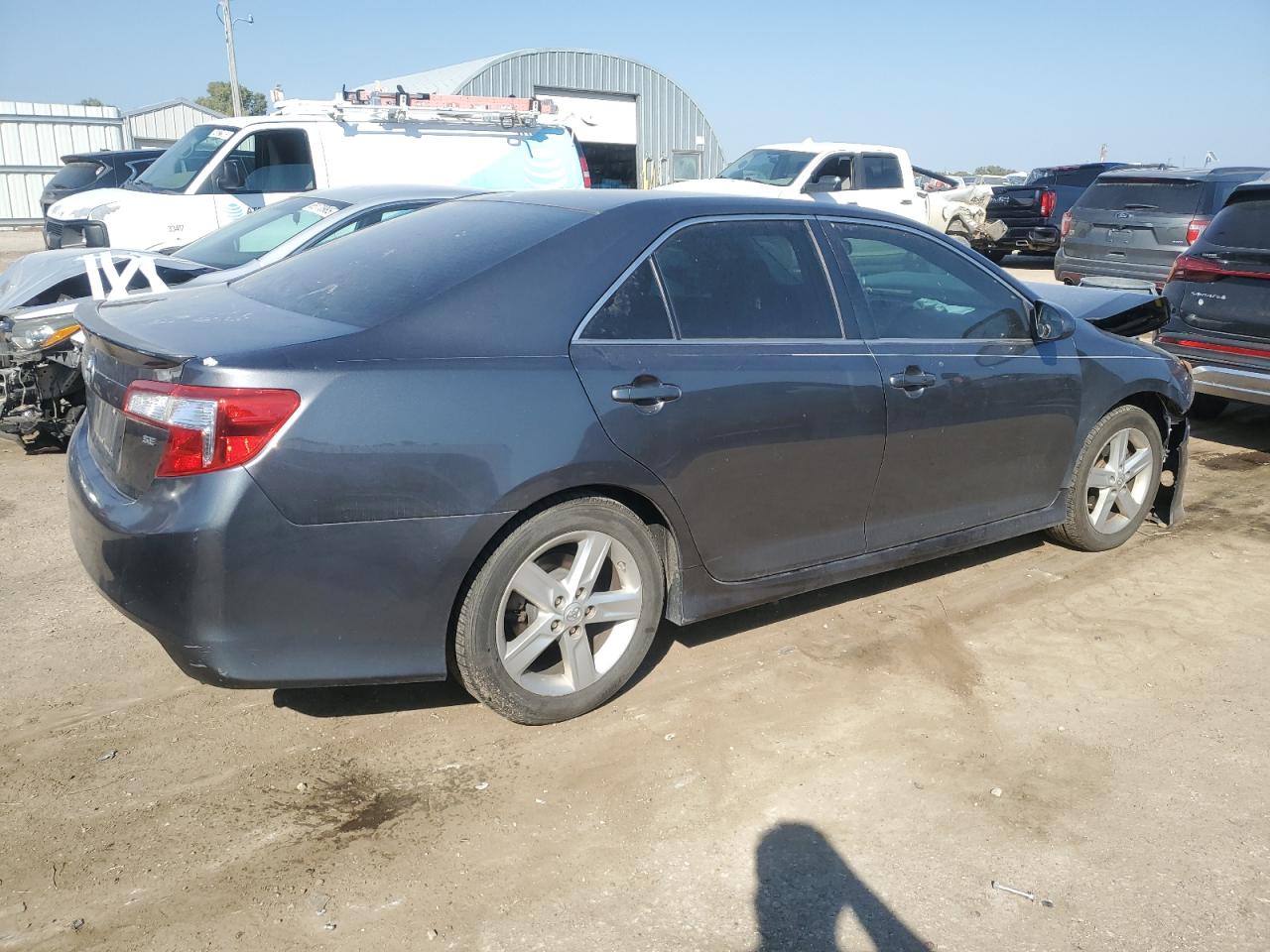 TOYOTA CAMRY L