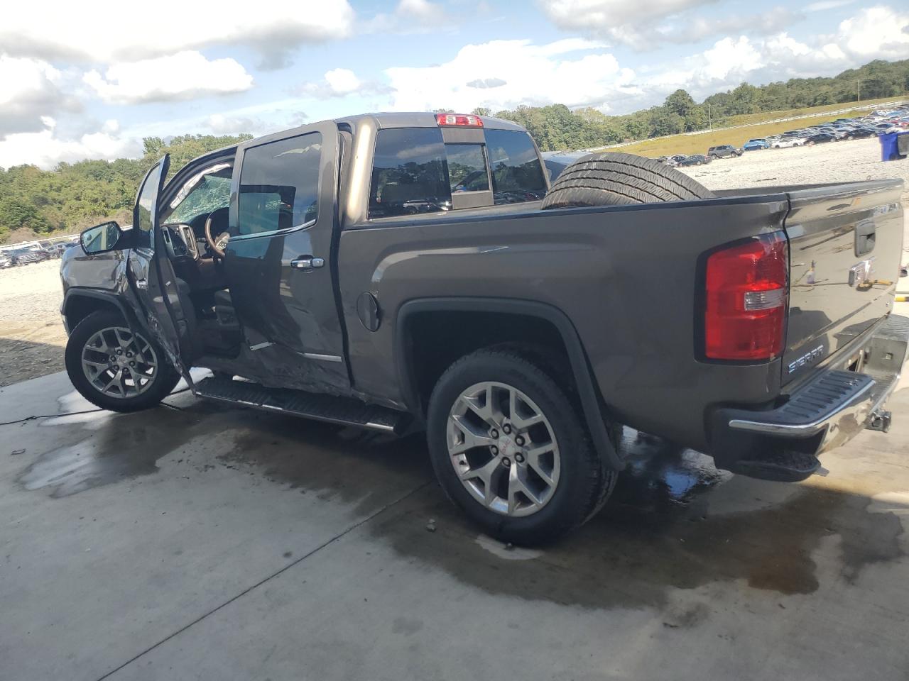 GMC SIERRA C1500 SLT