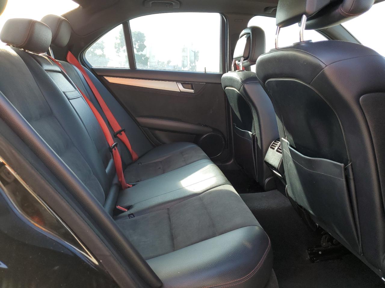 MERCEDES-BENZ C-CLASS 300 4MATIC