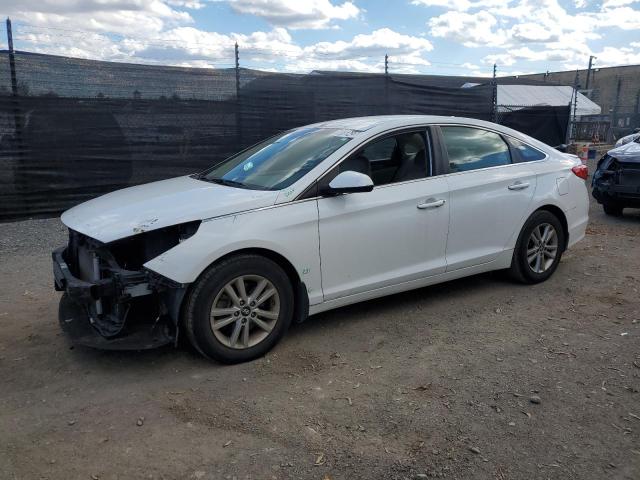 2015 HYUNDAI SONATA SE - 5NPE24AF1FH234167