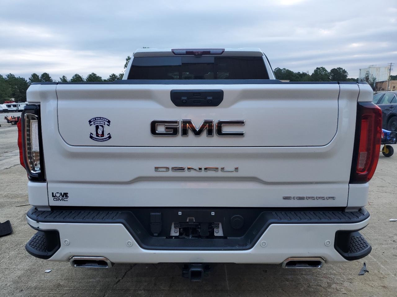 GMC SIERRA K1500 DENALI ULTIMATE