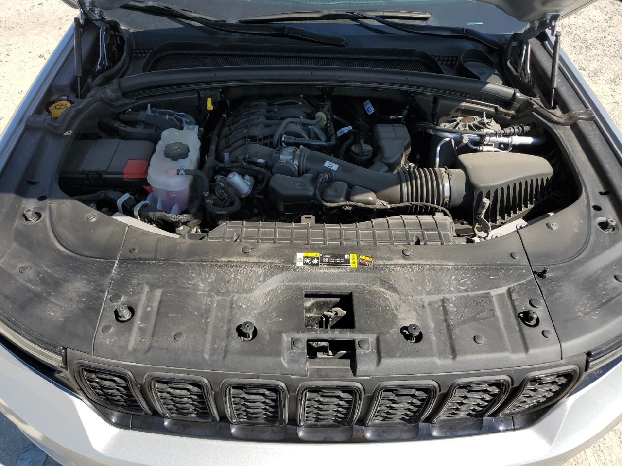 JEEP GRAND CHEROKEE LAREDO