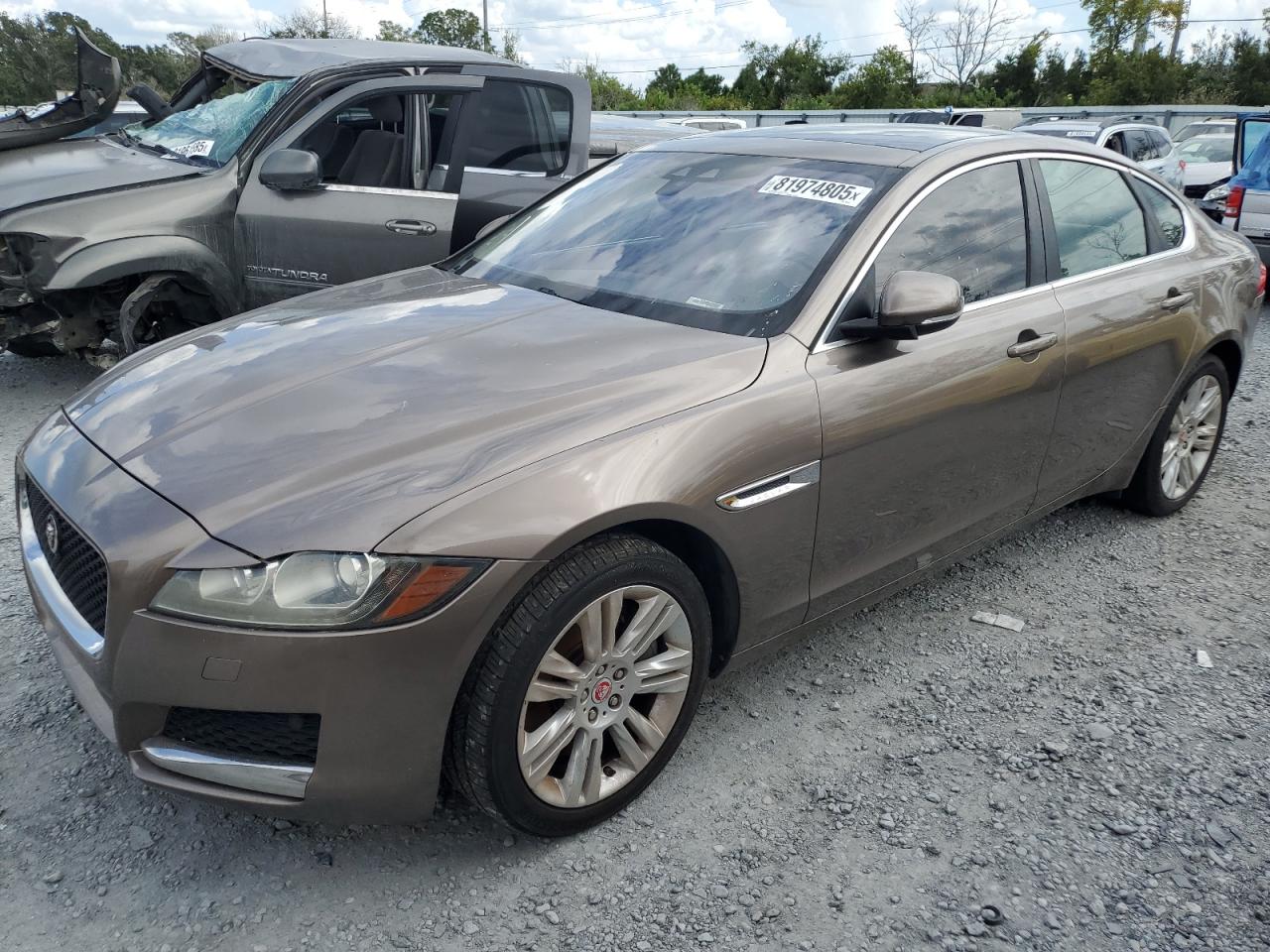 JAGUAR XF PREMIUM